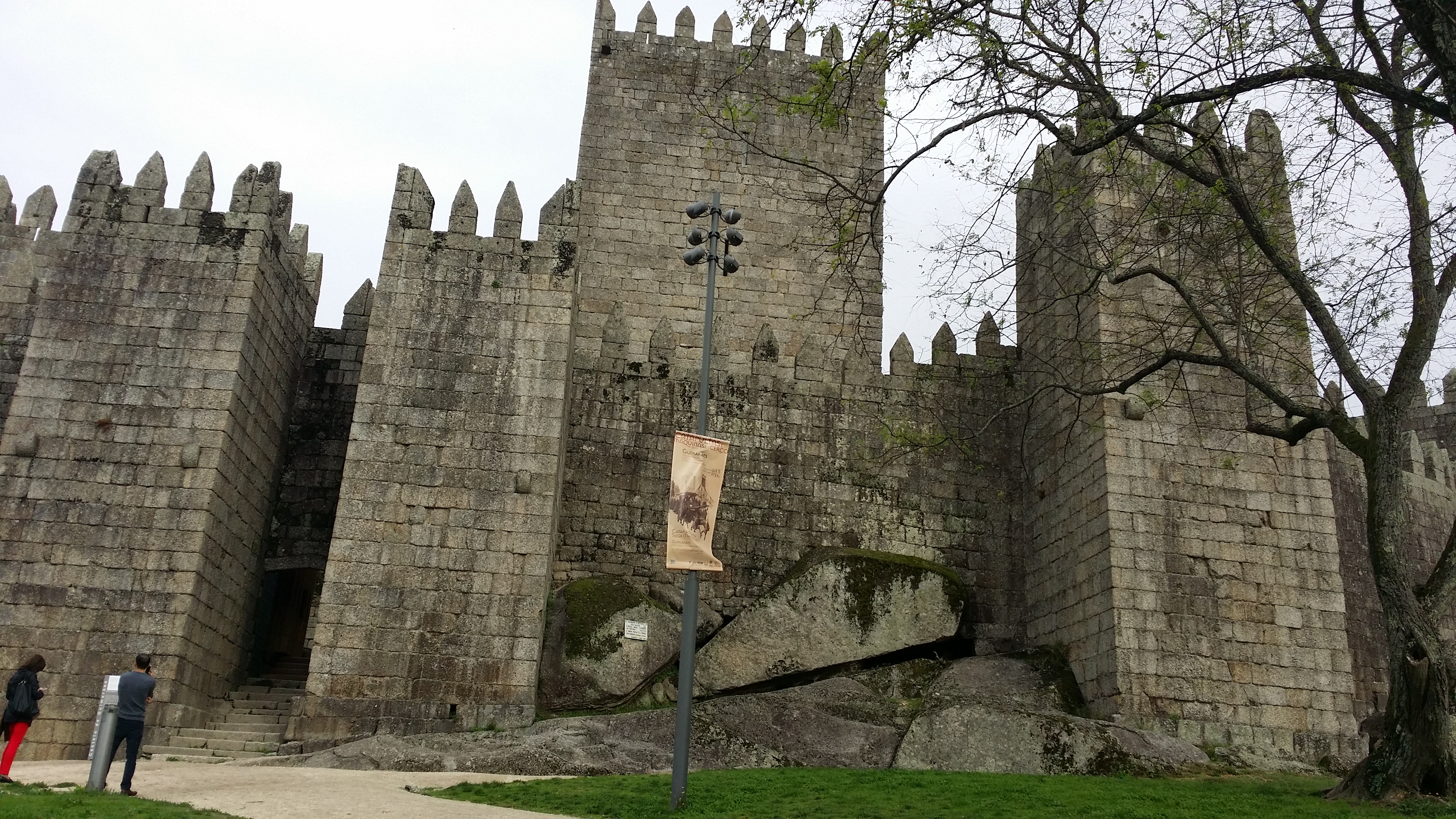 Castillo Guimaraes